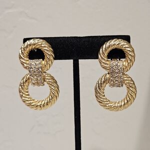 Crown Nine CN Vintage Gold Double Hoop Rhinestone Earrings Clip On Women Jewelry